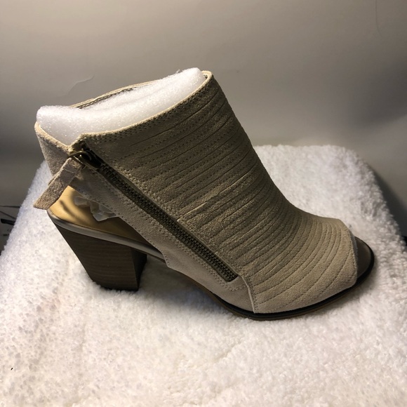 Women’s Bella Vista Kalista Booties sz 7.5m ww - Picture 2 of 5